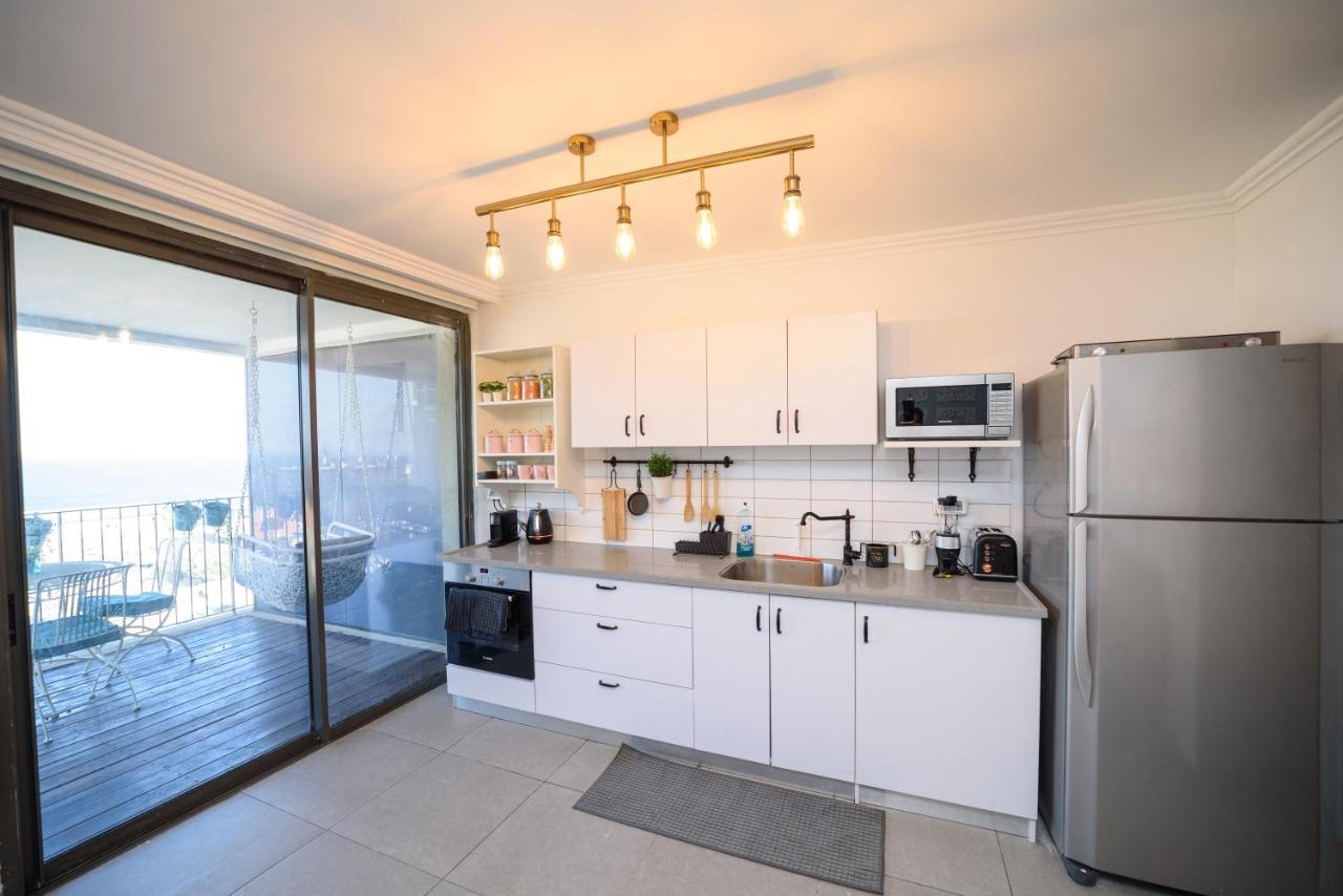 Yalarent Migdalor Boutique Apartments With Sea Views Тверия Экстерьер фото