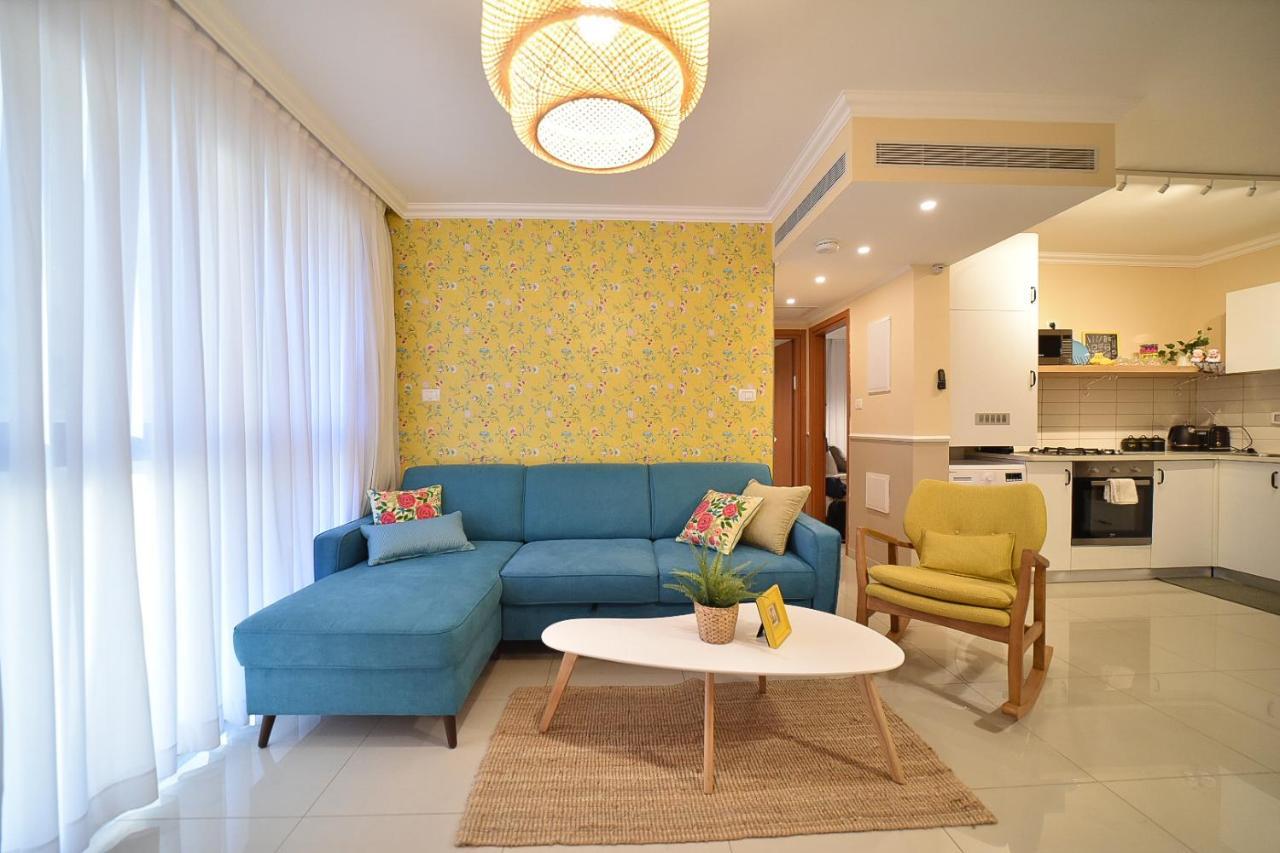 Yalarent Migdalor Boutique Apartments With Sea Views Тверия Экстерьер фото
