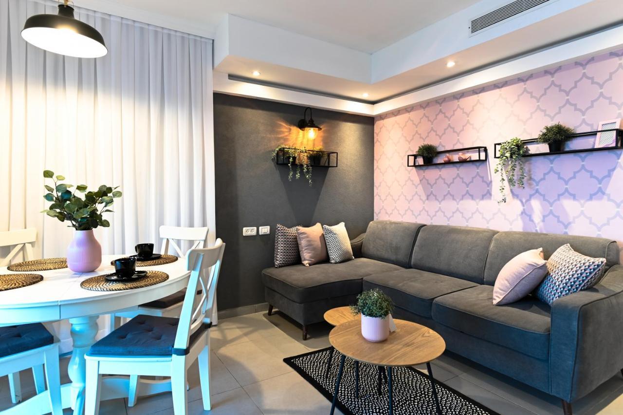 Yalarent Migdalor Boutique Apartments With Sea Views Тверия Экстерьер фото